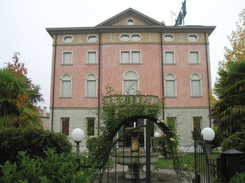 Park Hotel Villa Leon D'Oro Noventa di Piave Exterior foto